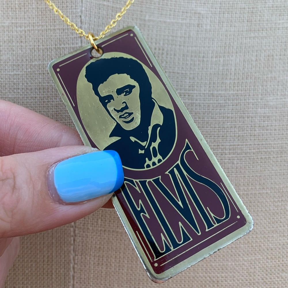NWT Sterling Silver Plated Chain with Vintage Elvis Charm Necklace - Picture 13 of 14